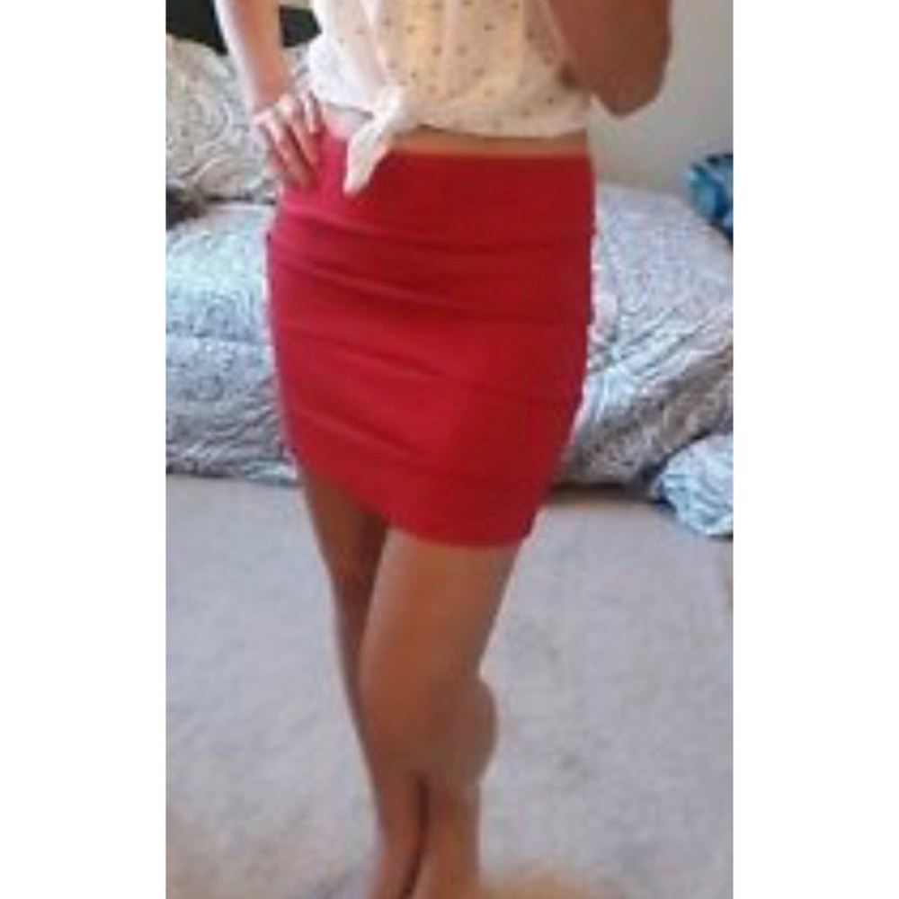 Body central body con skirt